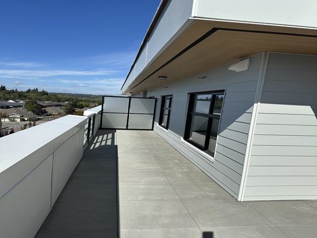 Family Room Photo of 509 163 175a Street, Surrey, BC