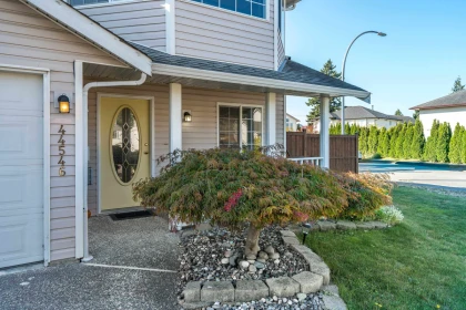 44546 Moore Avenue, Chilliwack, BC, Chilliwack — Single Family Residence for sale