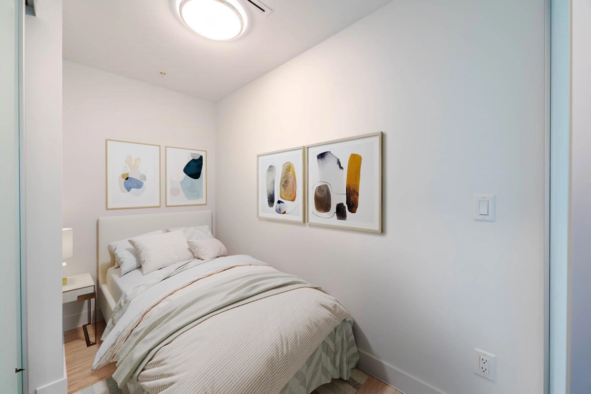 Hallway Photo of 303 6398 Silver Avenue, Burnaby, BC