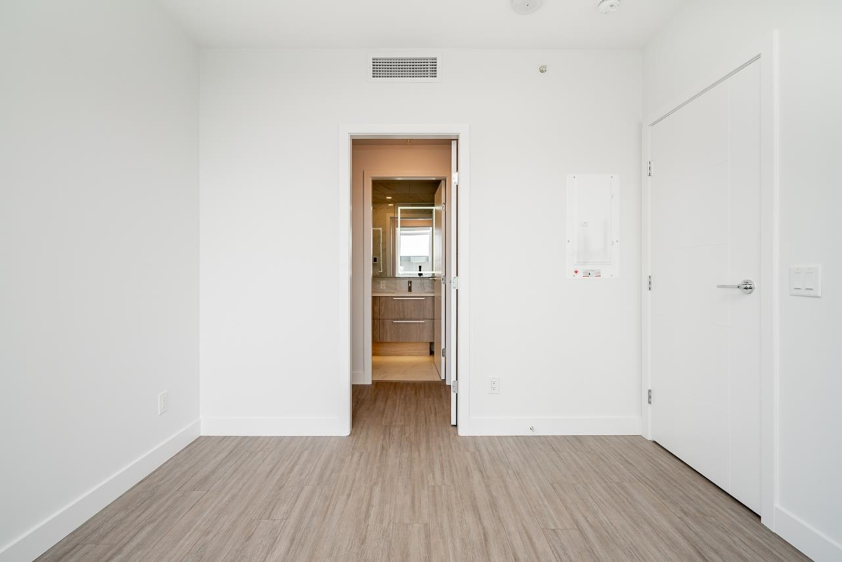 Powder Room Photo of 303 6398 Silver Avenue, Burnaby, BC