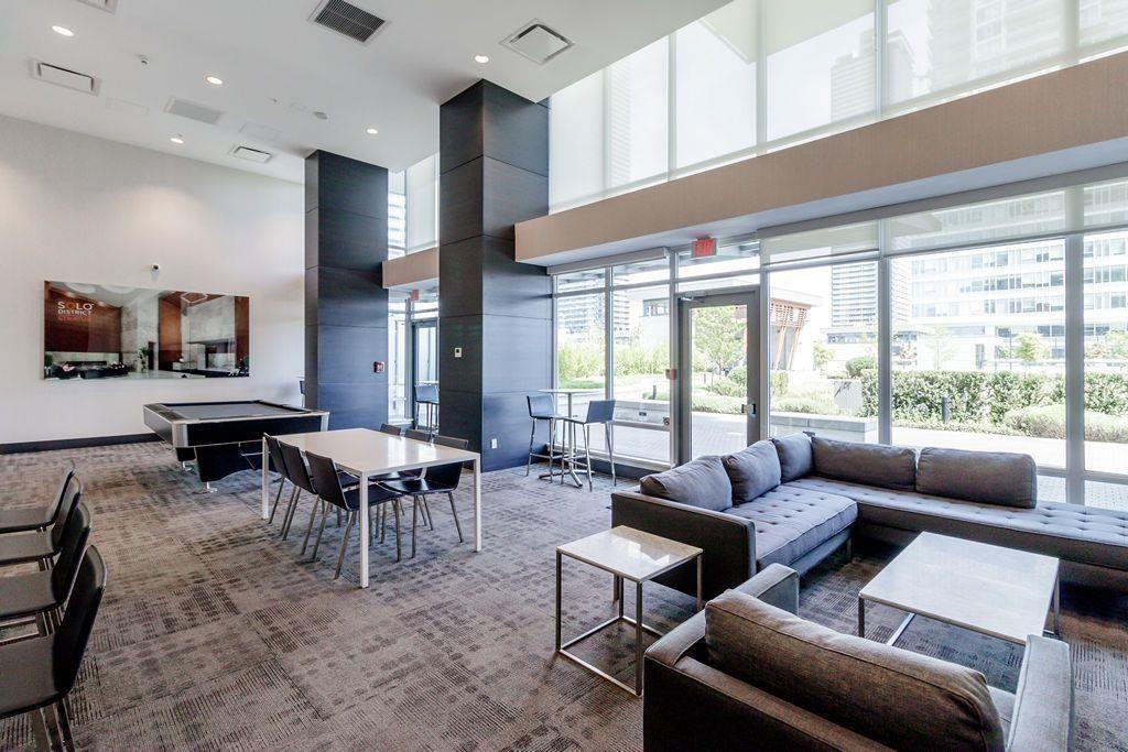 Basement Recreation Room Photo of 809 2008 Rosser Avenue, Burnaby, BC