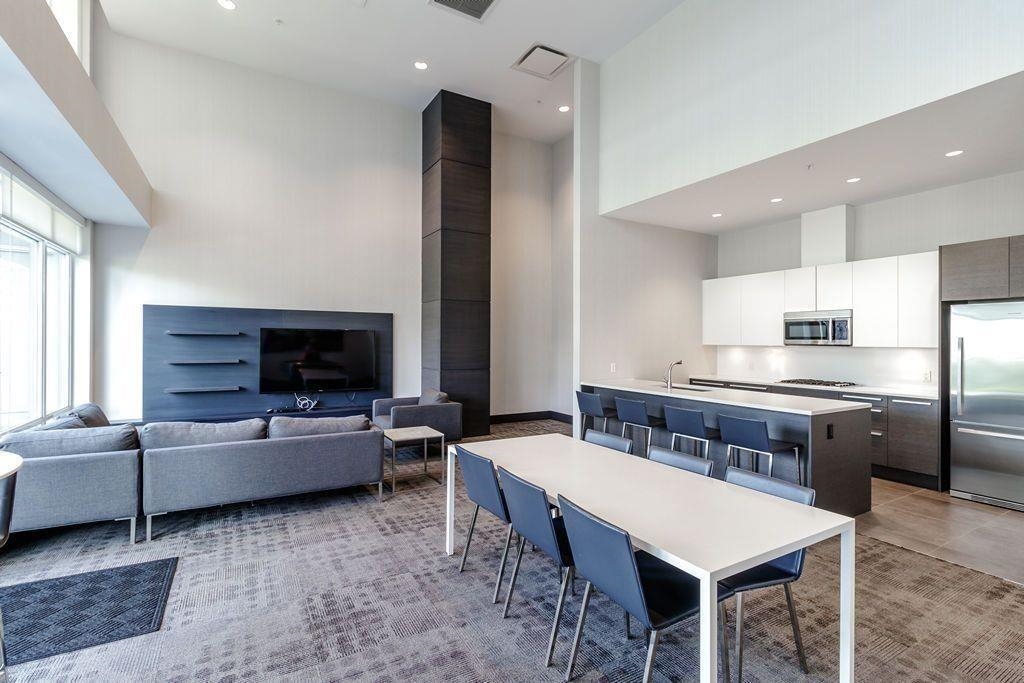 Laundry Room Photo of 809 2008 Rosser Avenue, Burnaby, BC