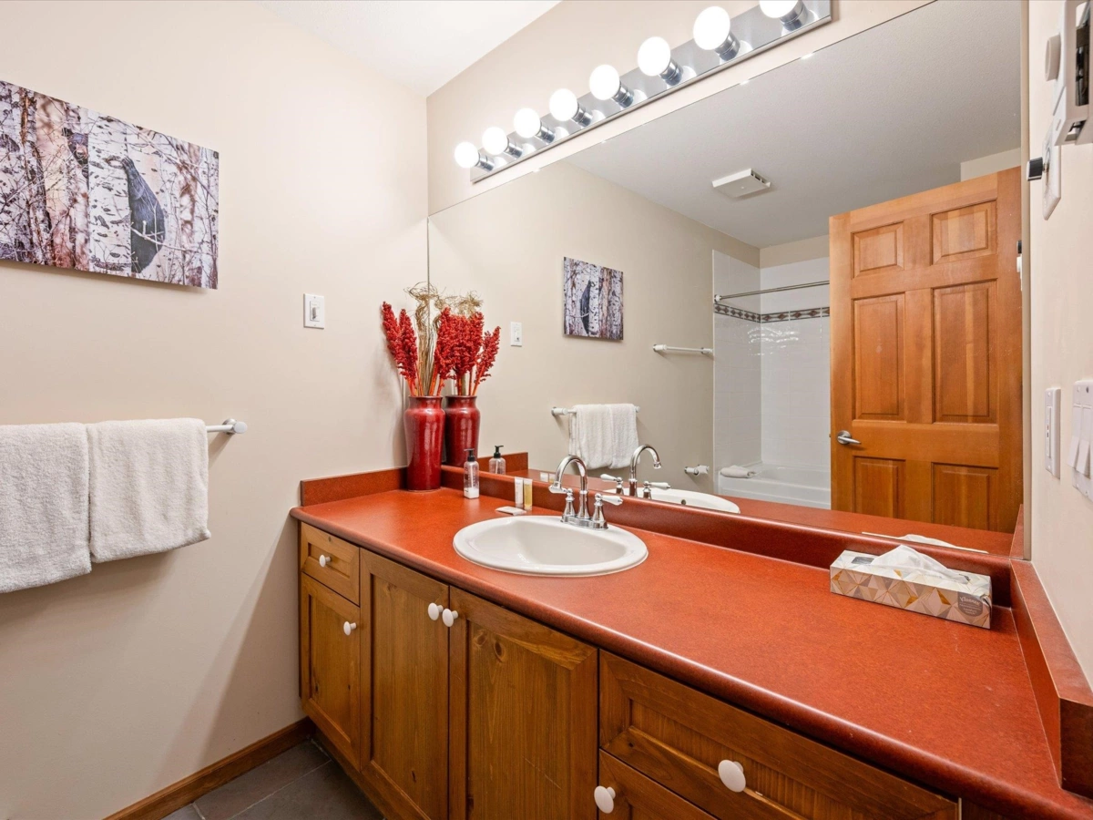 Loft / Bonus Room Photo of 203 3300 Ptarmigan Place, Whistler, BC