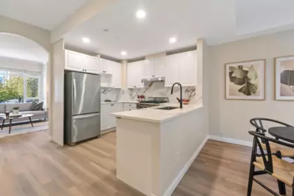 5 119 E 6th Street, North Vancouver, BC, North Vancouver — Townhouse for sale