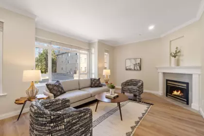 5 119 E 6th Street, North Vancouver, BC, North Vancouver — Townhouse for sale
