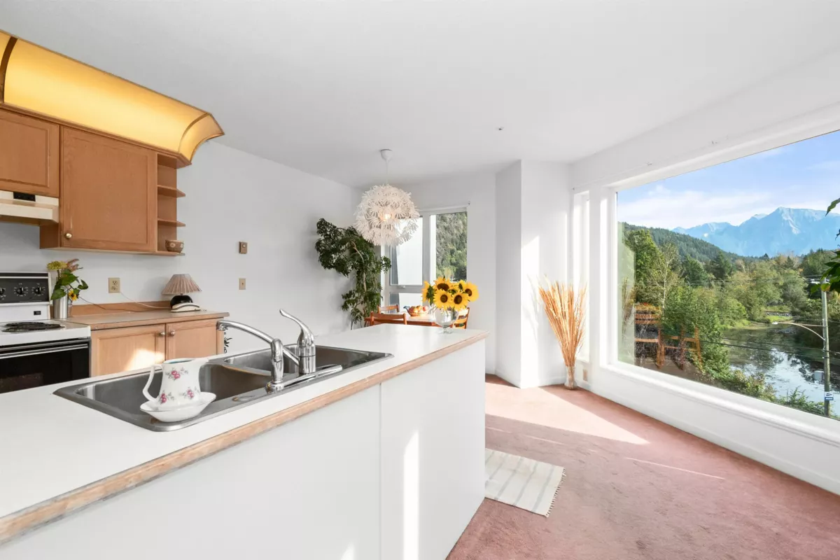 Bedroom 3 Photo of 317 378 Esplanade Avenue, Harrison Hot Springs, BC