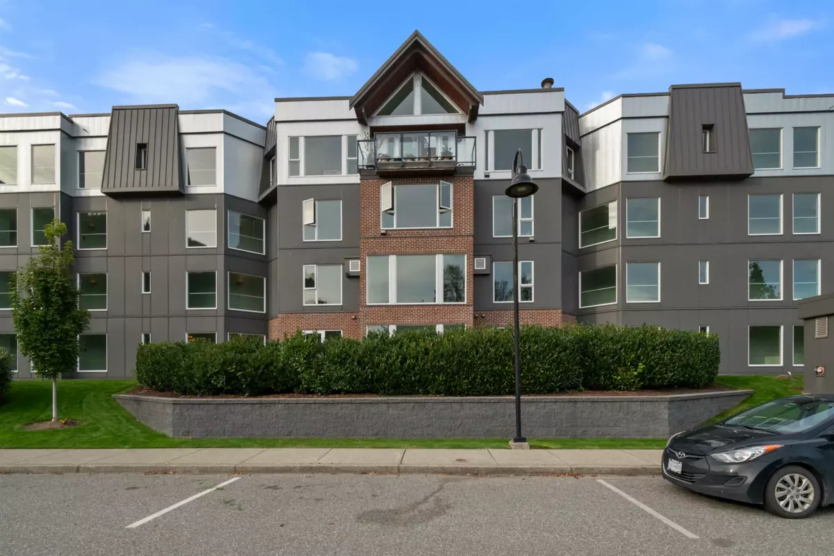 Garden / Landscaping Photo of 317 378 Esplanade Avenue, Harrison Hot Springs, BC