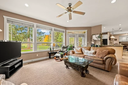 Breakfast Nook Photo of 2650 204 Street, Langley, BC