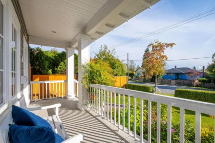 308 E 9th Street, North Vancouver, BC, North Vancouver — Half Duplex for sale