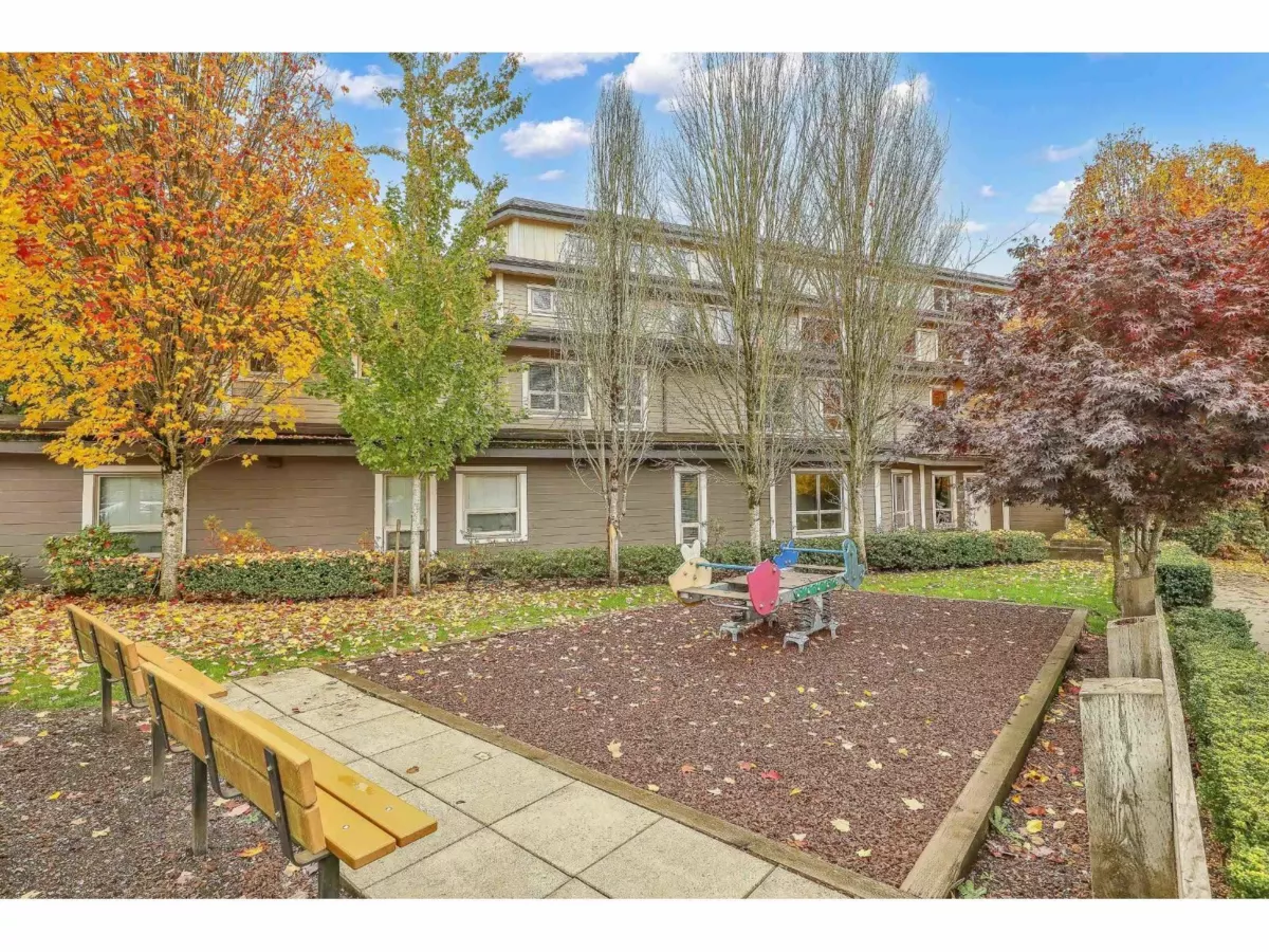 Staircase Photo of 113 13897 Fraser Highway, Surrey, BC