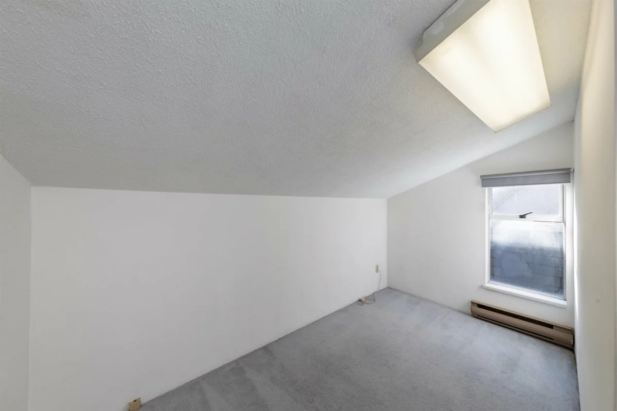 Front Yard Photo of 8691 Doulton Place, Richmond, BC