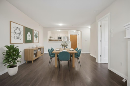 Kitchen Photo of 1215 5115 Garden City Road, Richmond, BC