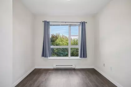 Mudroom Photo of 1215 5115 Garden City Road, Richmond, BC