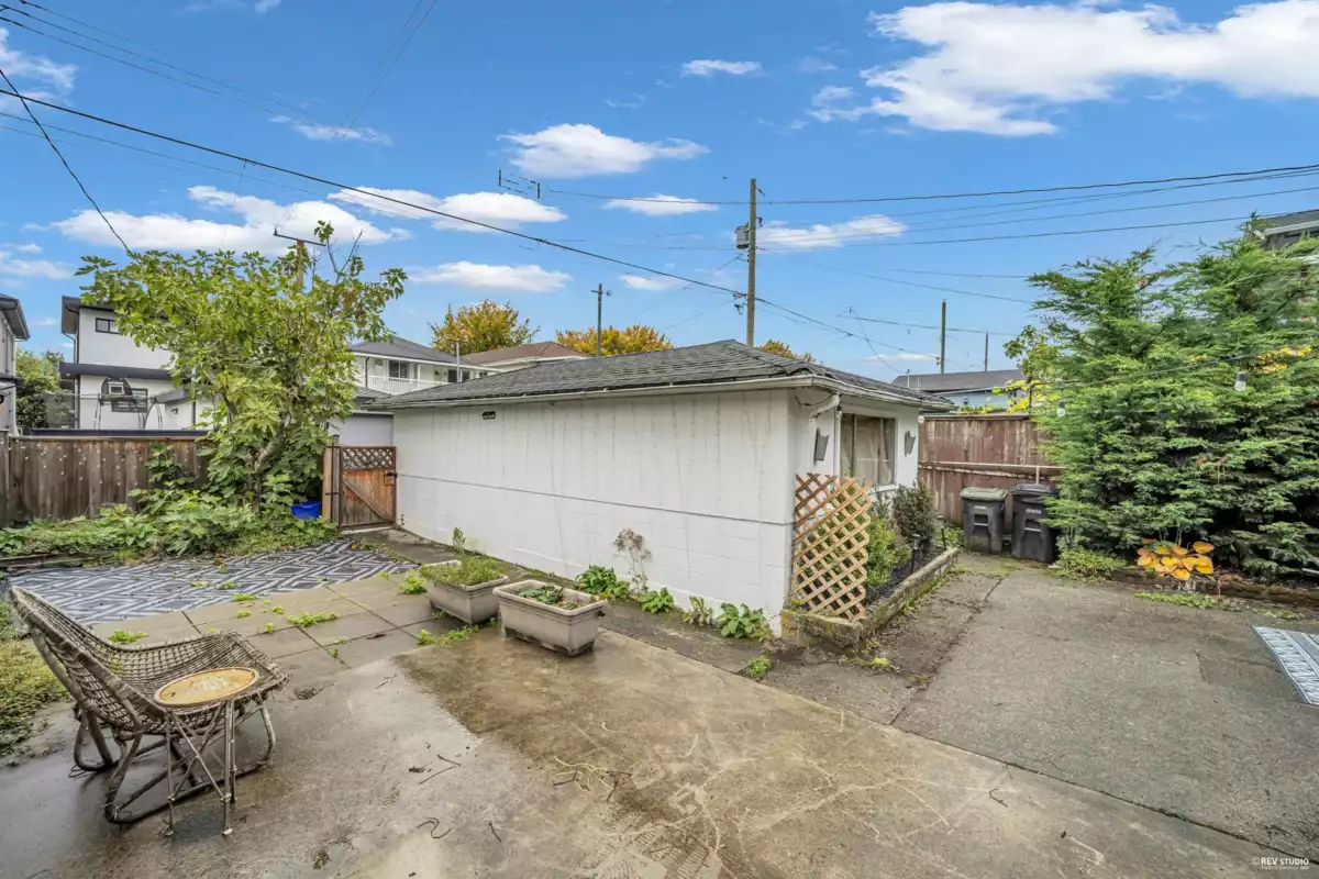 Backyard Photo of 4307 Venables Street, Burnaby, BC