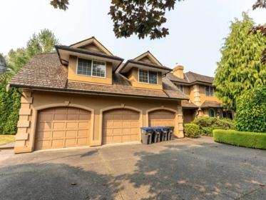 2675 166a Street, Surrey, BC, Surrey — Single Family Residence for sale