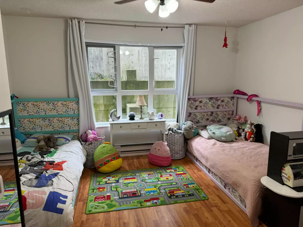 Bedroom 3 Photo of 204 33165 2 Avenue, Mission, BC