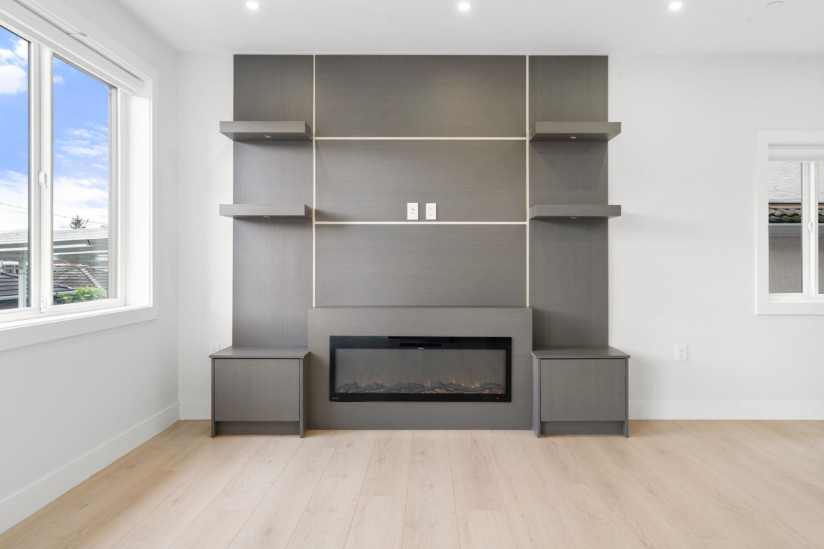 Pantry Photo of 2 3274 E 44th Avenue, Vancouver, BC