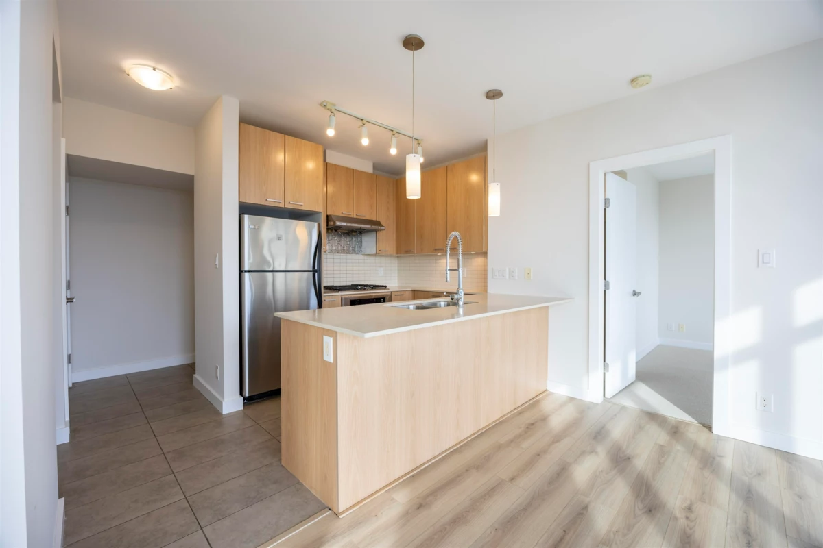 Basement Recreation Room Photo of 3903 2955 Atlantic Avenue, Coquitlam, BC