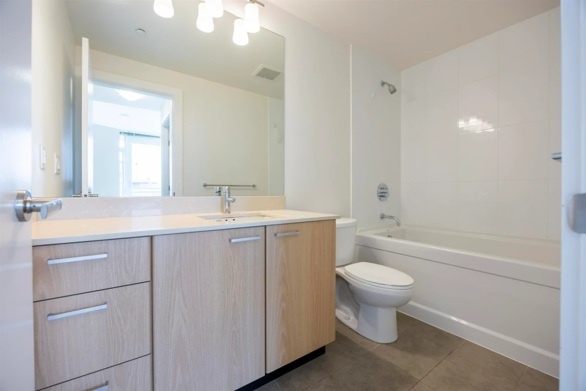 Bedroom 2 Photo of 3903 2955 Atlantic Avenue, Coquitlam, BC