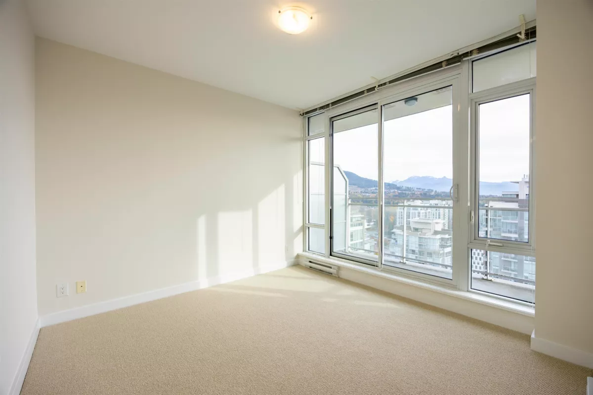 Dining Area Photo of 3903 2955 Atlantic Avenue, Coquitlam, BC