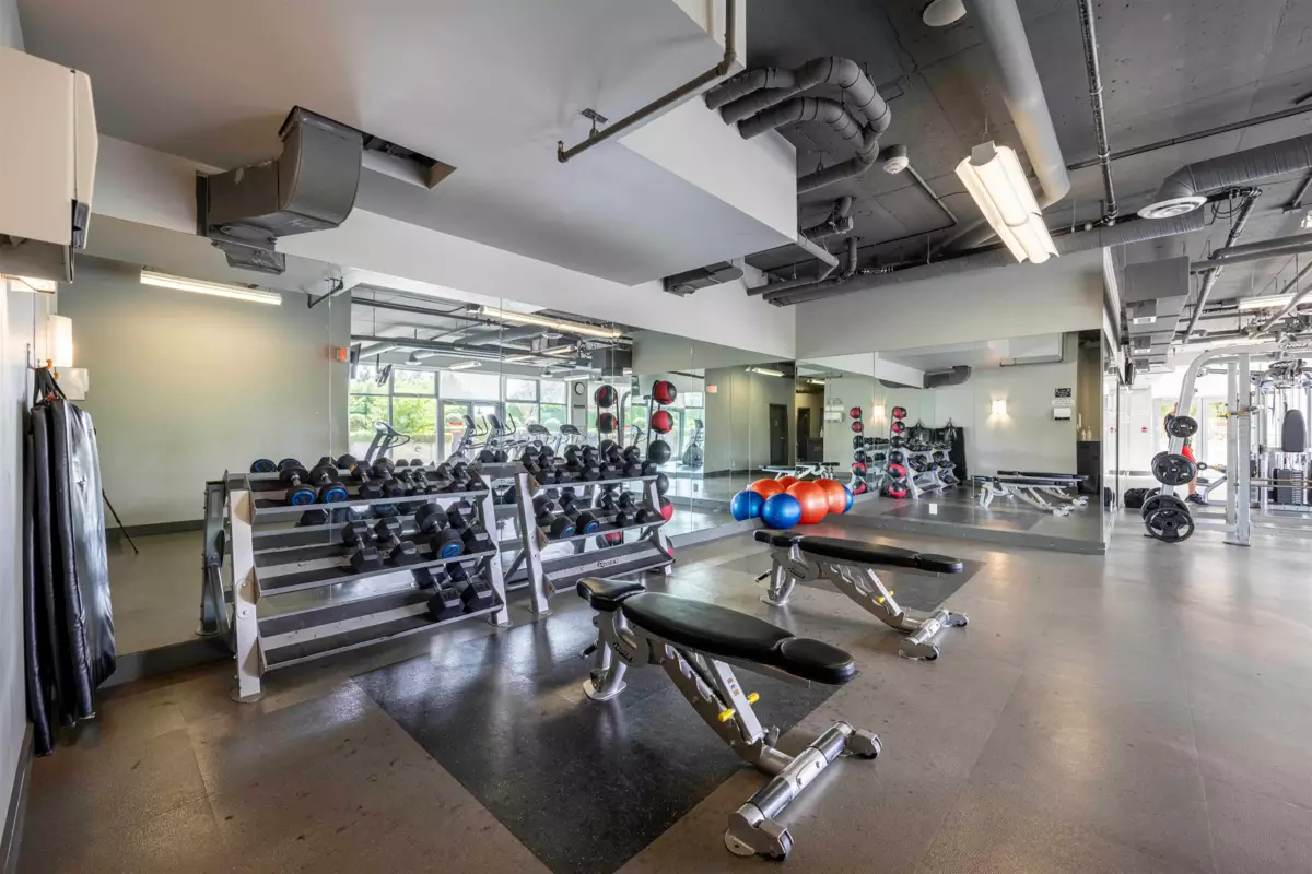 Front Yard Photo of 3903 2955 Atlantic Avenue, Coquitlam, BC