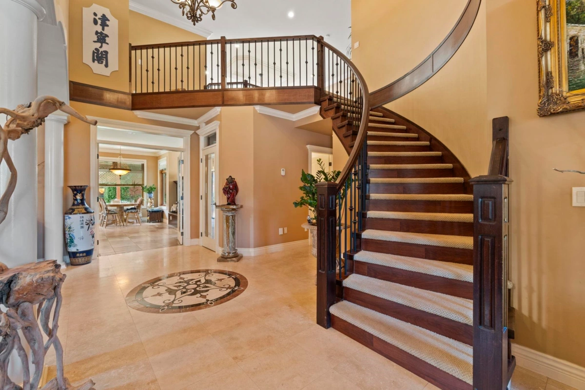 Living Room Photo of 16308 91a Avenue, Surrey, BC