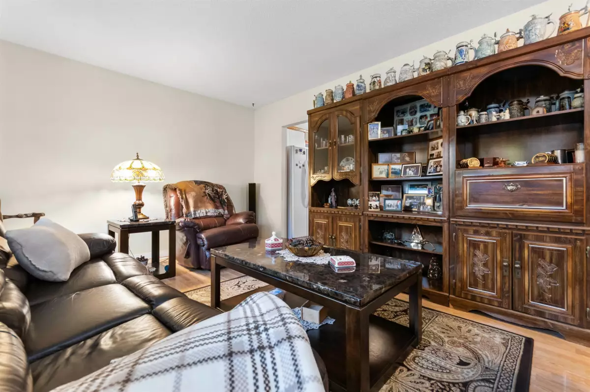 Pantry Photo of 52564 Yale Road, Rosedale, BC