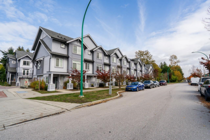 45 19239 70 Avenue, Surrey, BC, Surrey — Townhouse for sale