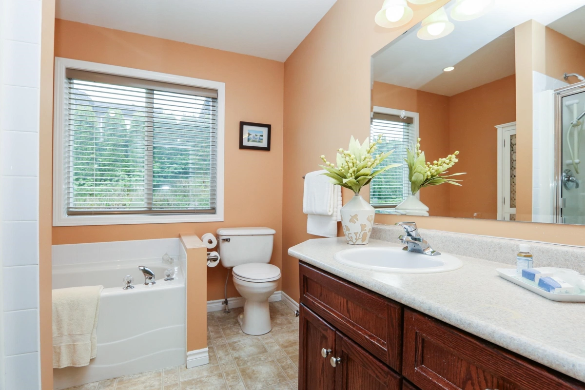 Bedroom 2 Photo of 12 43875 Chilliwack Mountain Road, Chilliwack, BC