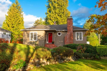 914 17th Street, West Vancouver, BC, West Vancouver — Single Family Residence for sale
