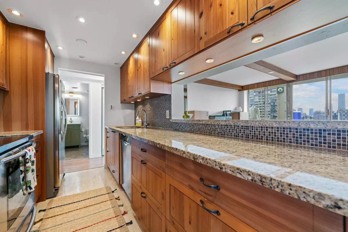 Bedroom 4 Photo of 2508 1850 Comox Street, Vancouver, BC