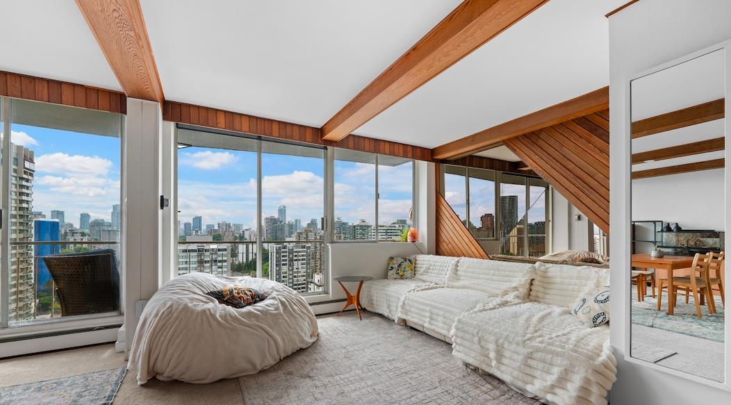 Exterior Front Photo of 2508 1850 Comox Street, Vancouver, BC