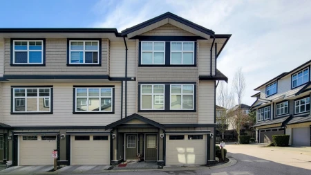 Basement Recreation Room Photo of 11 6350 142 Street, Surrey, BC