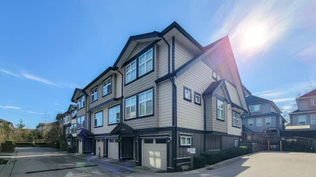 Laundry Room Photo of 11 6350 142 Street, Surrey, BC