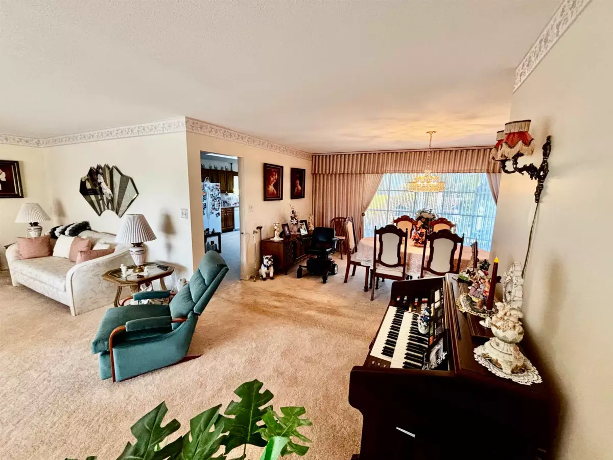 Family Room Photo of 46544 Seaholm Crescent, Chilliwack, BC