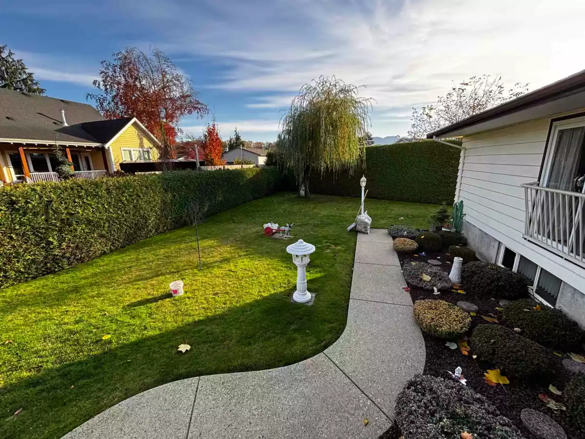 Outdoor Deck Photo of 46544 Seaholm Crescent, Chilliwack, BC
