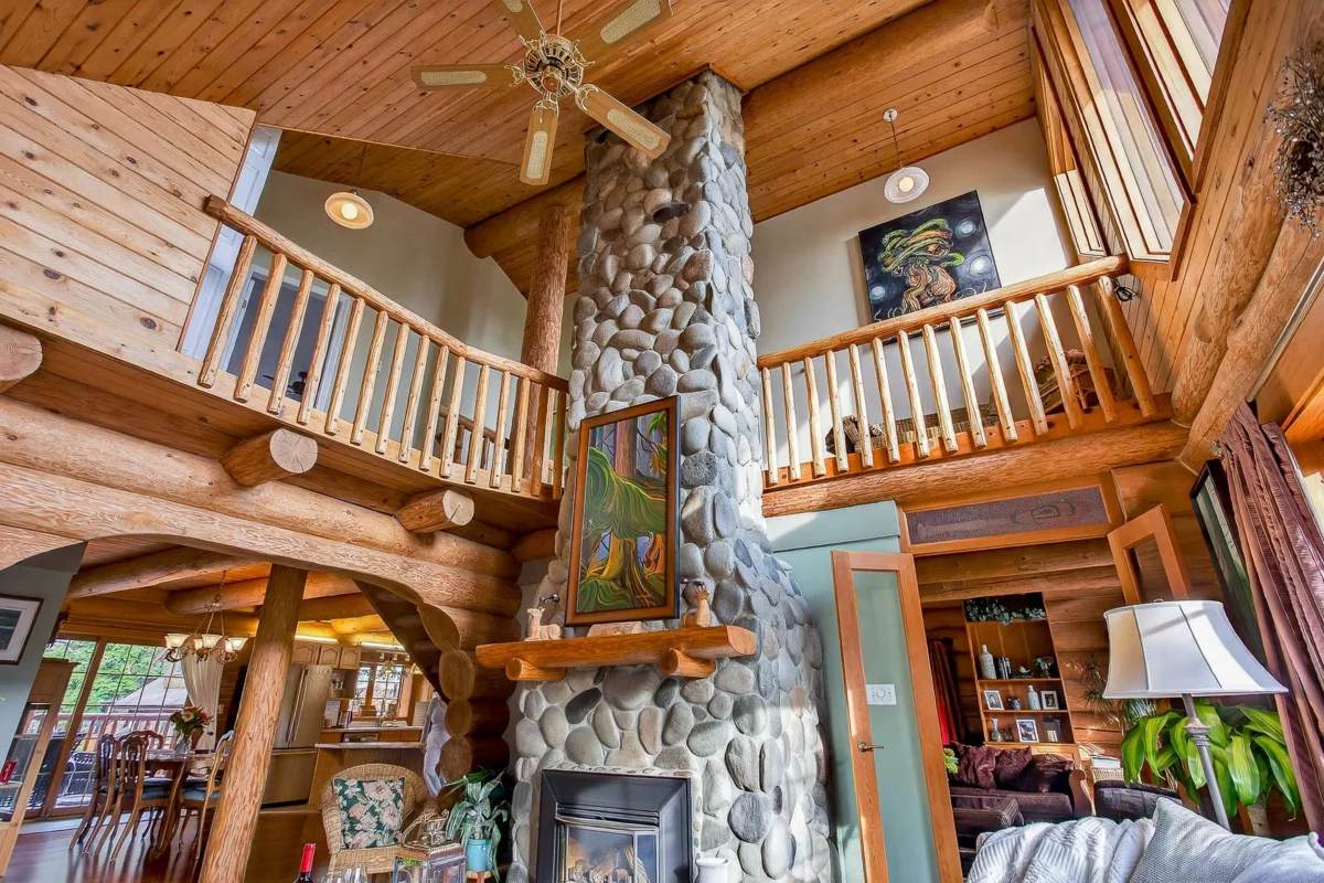 Breakfast Nook Photo of 16937 Avenue, Surrey, BC