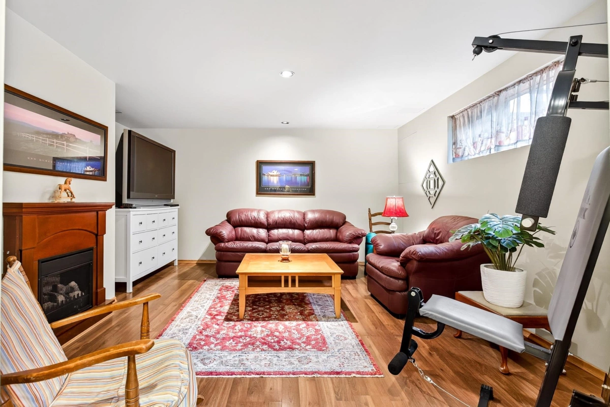 Garage Interior Photo of 16937 Avenue, Surrey, BC