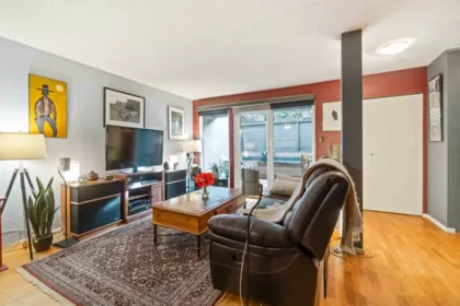 1305 W 8th Avenue, Vancouver, BC, Vancouver — Townhouse for sale