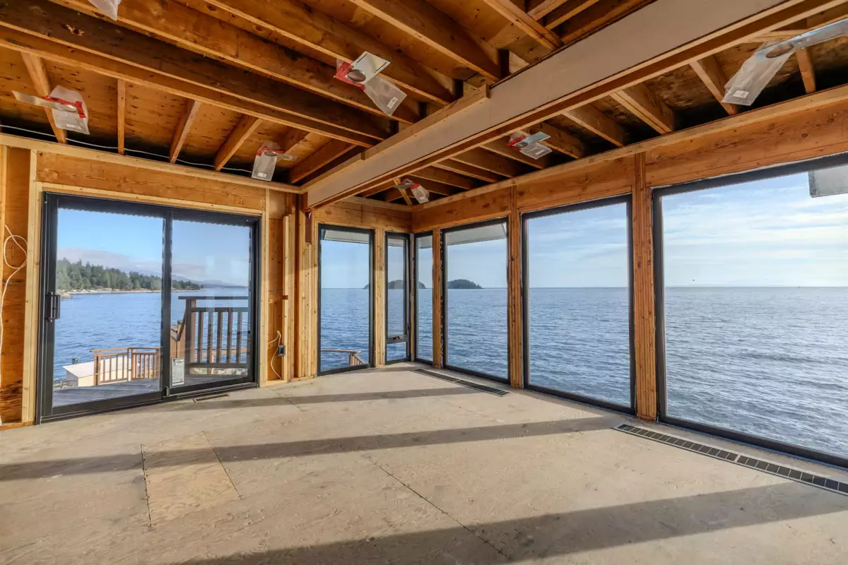 Loft / Bonus Room Photo of 5482 Hill Road, Sechelt, BC