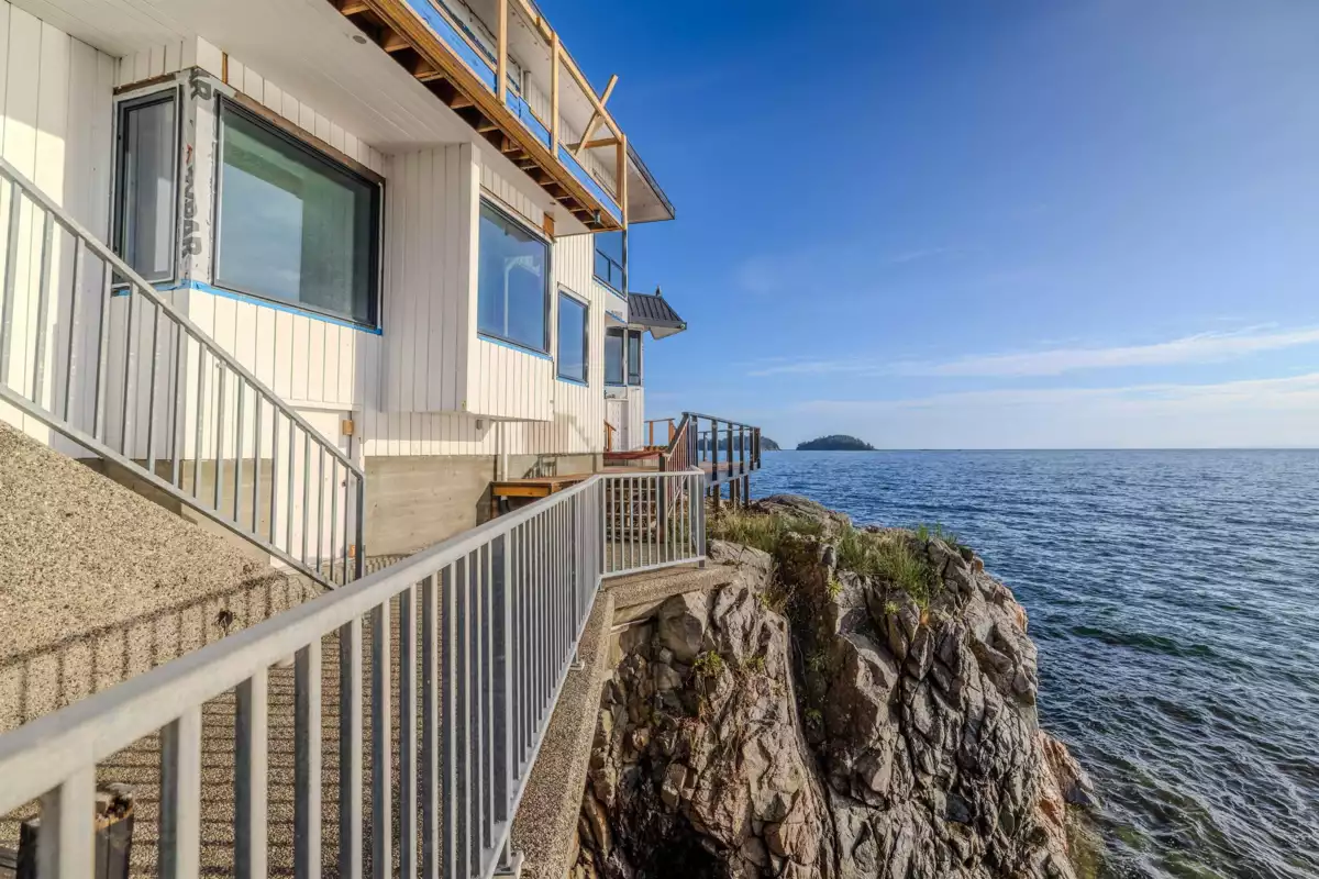 Primary Bedroom Photo of 5482 Hill Road, Sechelt, BC