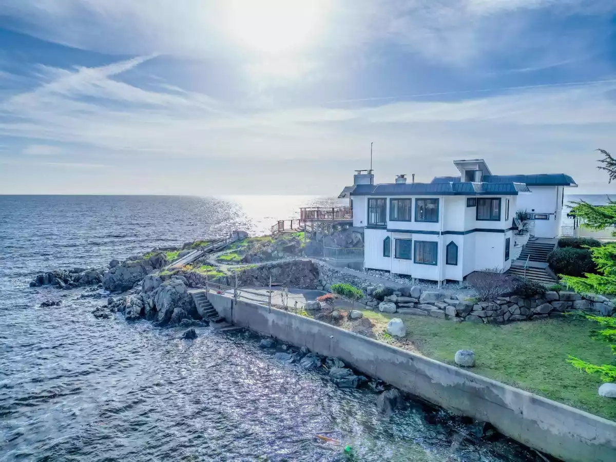 Street View Photo of 5482 Hill Road, Sechelt, BC