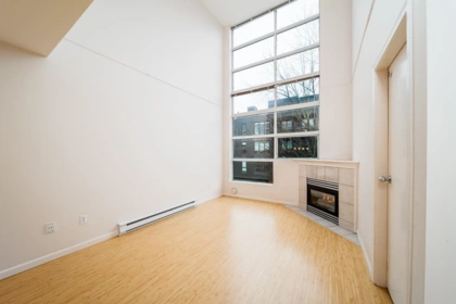 307 418 E Broadway, Vancouver, BC, Vancouver — Apartment/Condo for sale