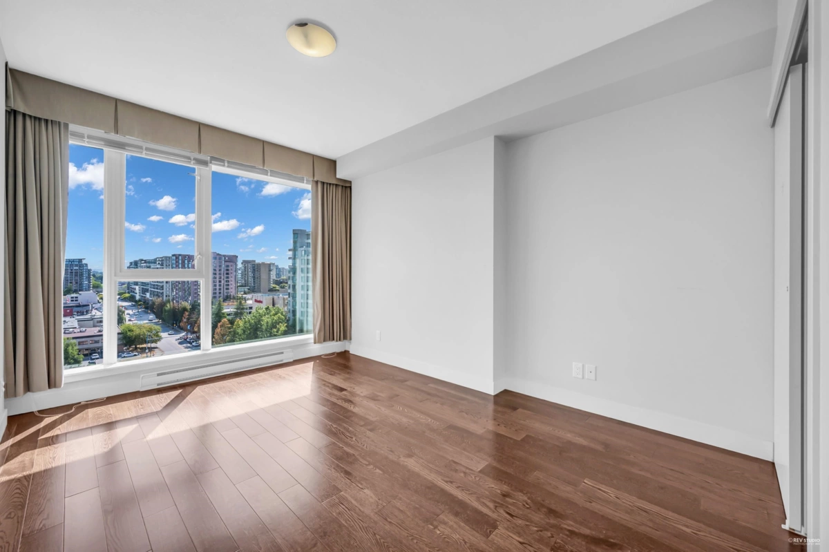 Laundry Room Photo of 1505 7117 Elmbridge Way, Richmond, BC