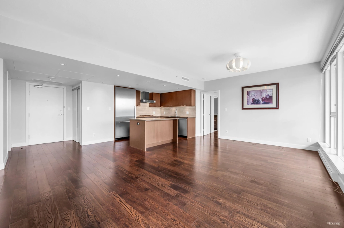 Pantry Photo of 1505 7117 Elmbridge Way, Richmond, BC