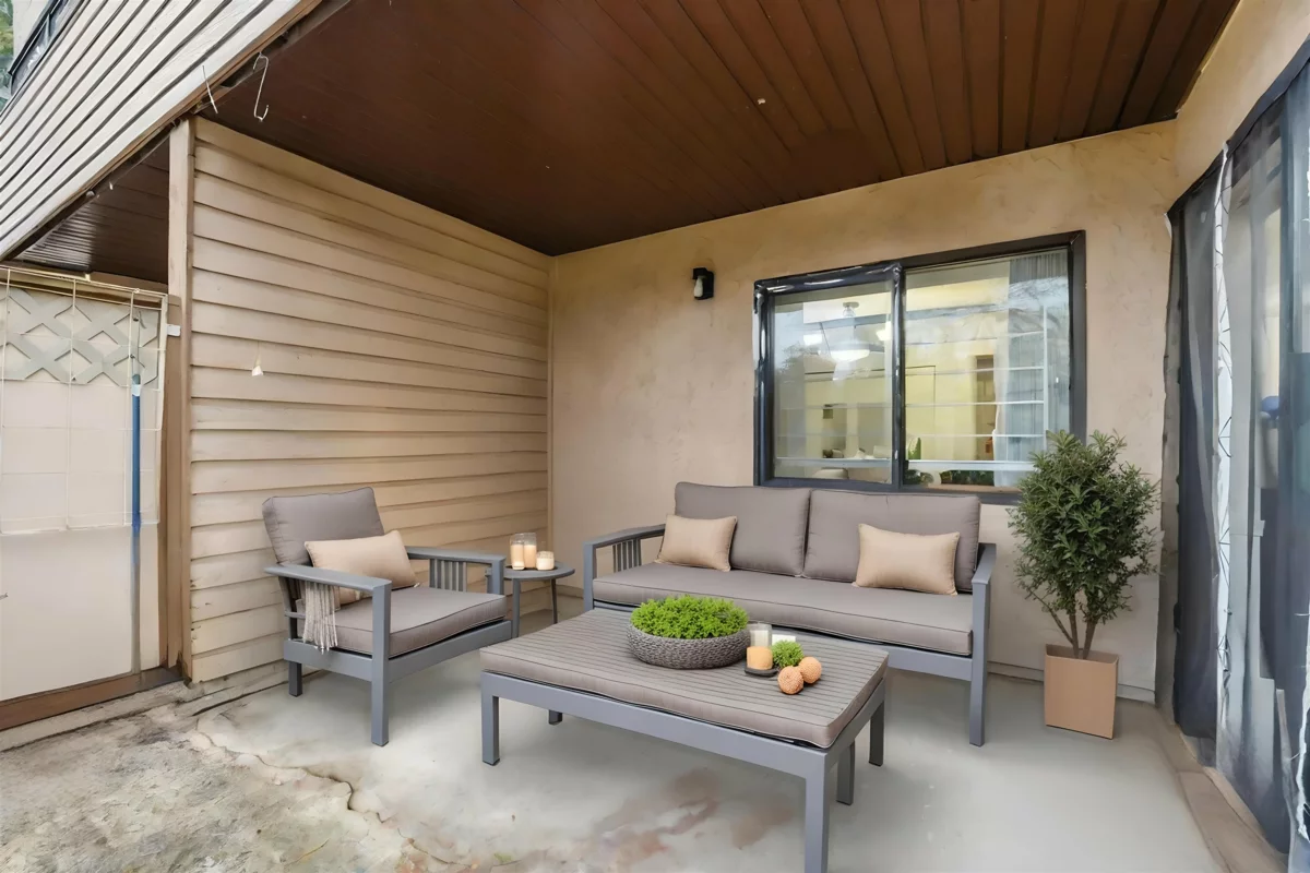 Powder Room Photo of 106 10221 133a Street, Surrey, BC