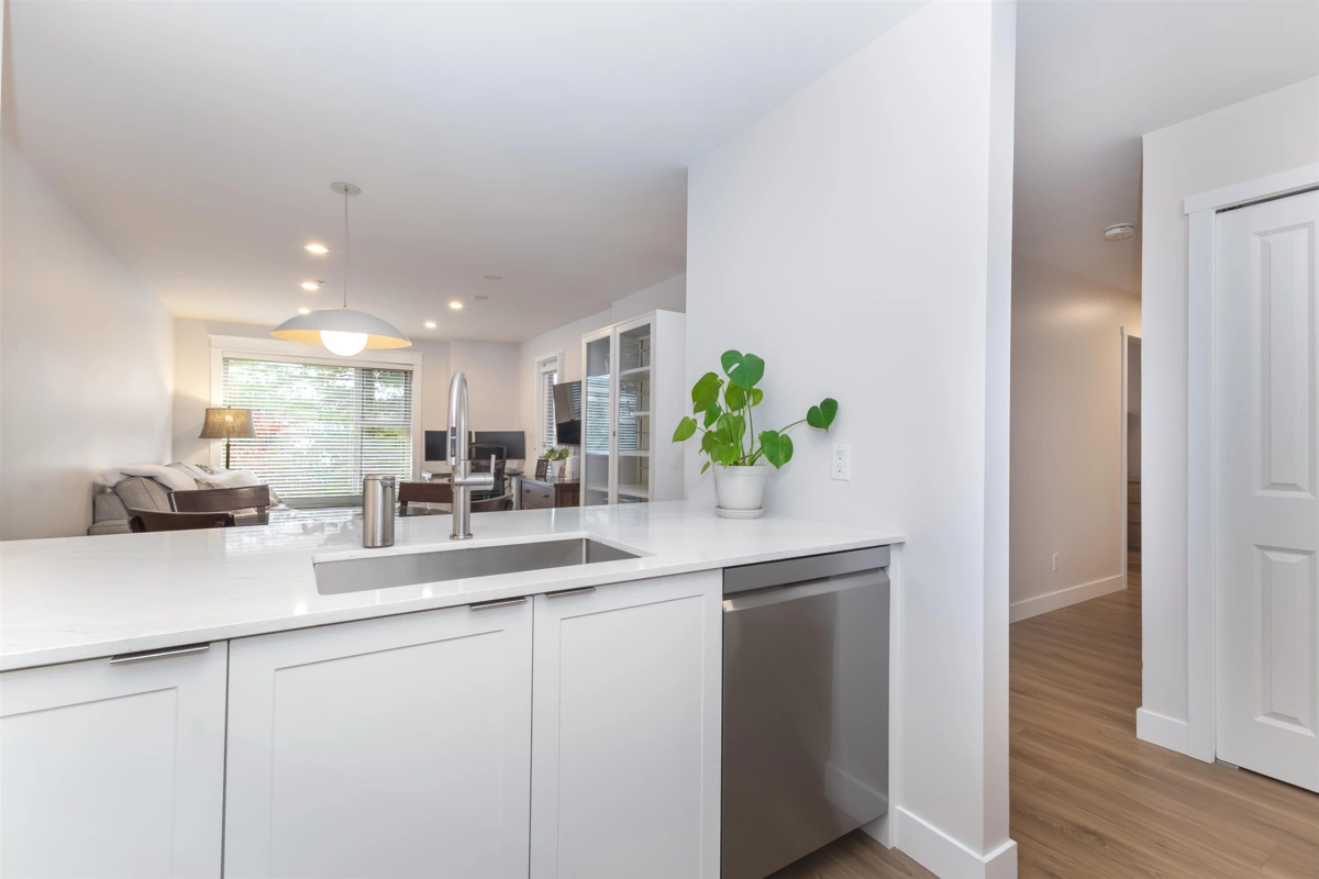 Kitchen Island Photo of 210 808 Sangster Place, New Westminster, BC