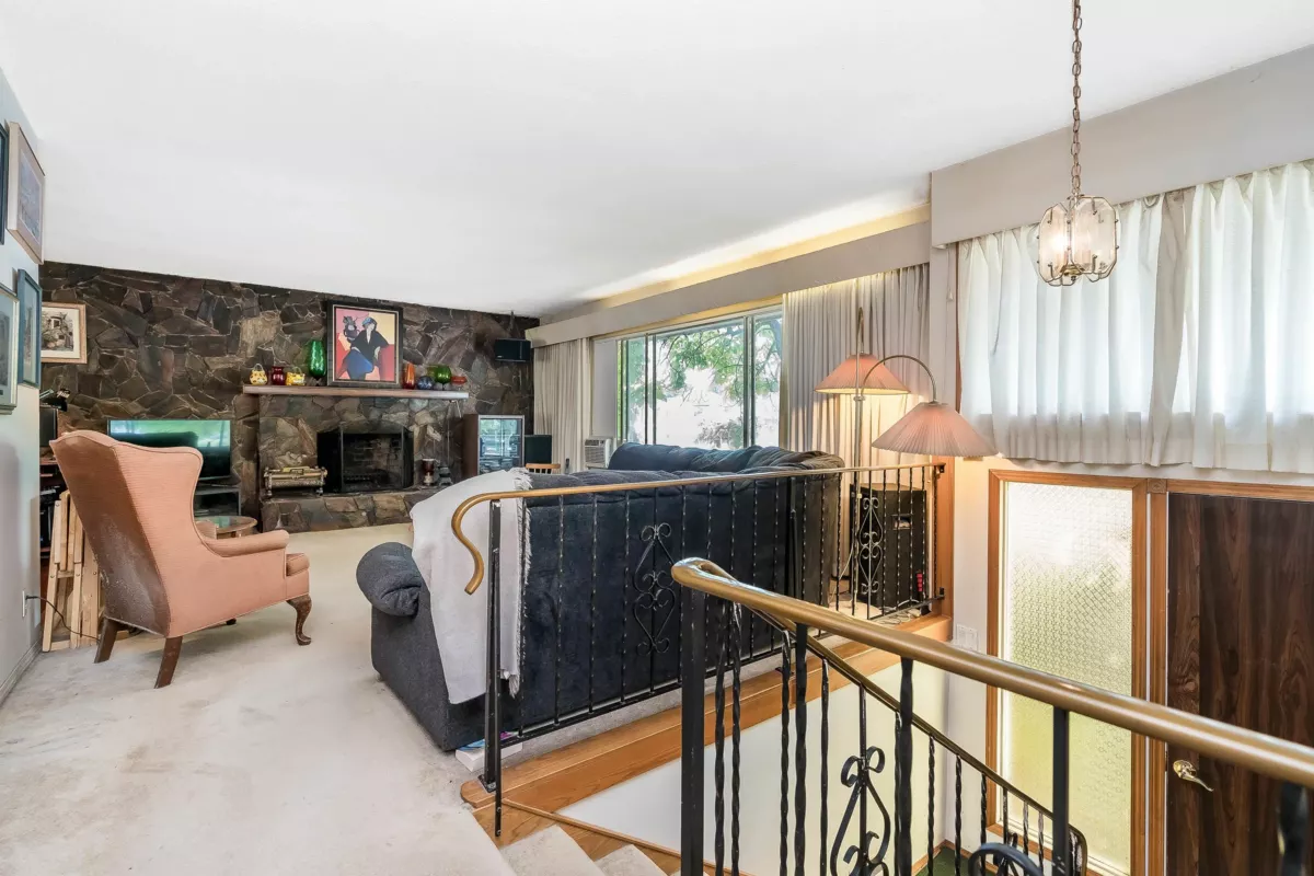 Family Room Photo of 2141 Ware Street, Abbotsford, BC