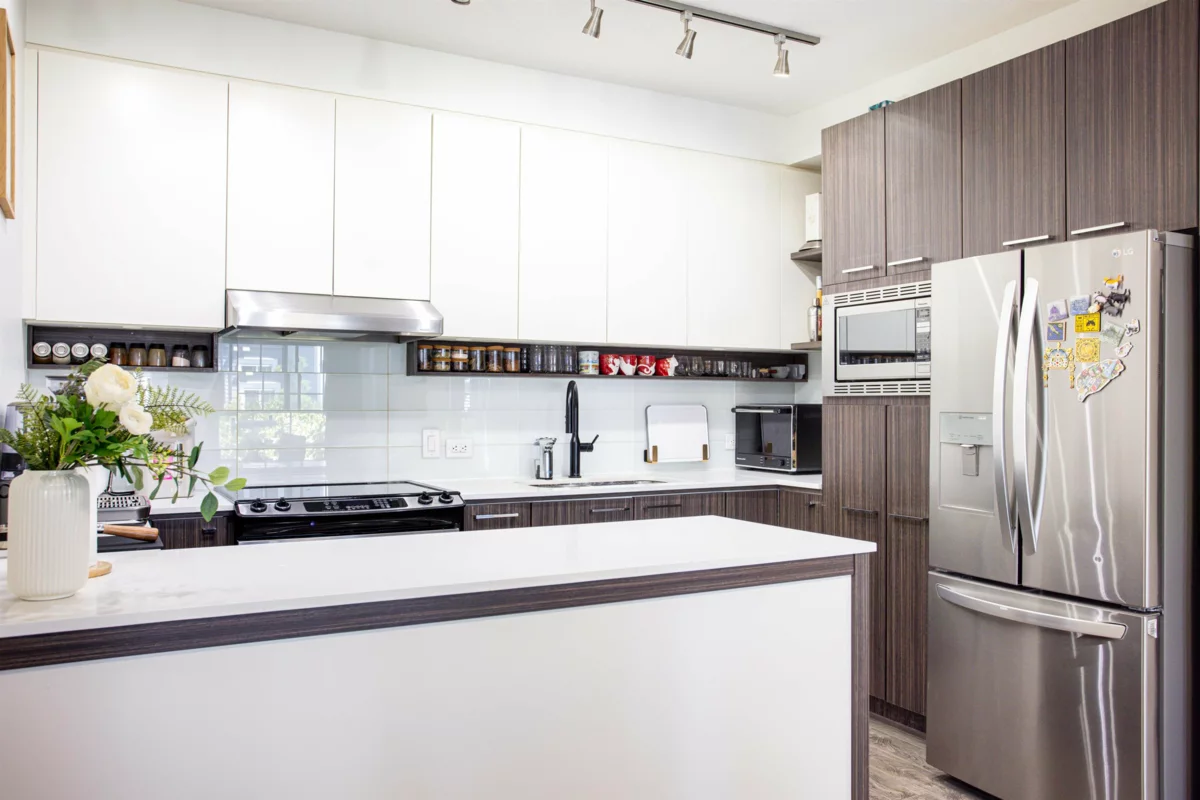 Breakfast Nook Photo of 207 553 Foster Avenue, Coquitlam, BC