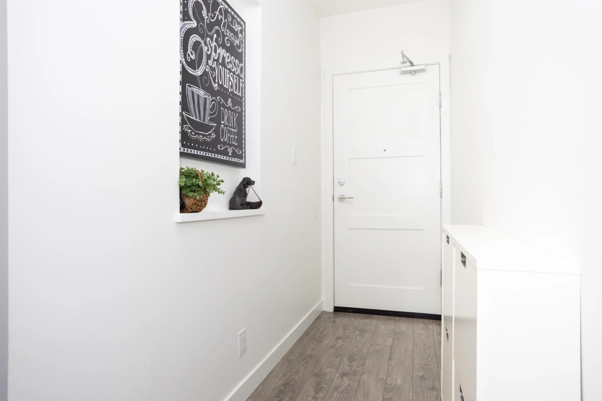 Dining Area Photo of 207 553 Foster Avenue, Coquitlam, BC
